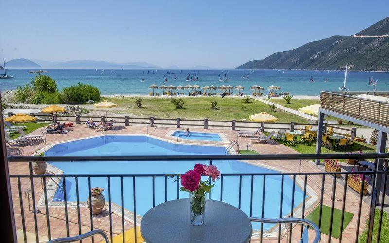 Sunwaves Beach Hotel Vasilikí Zewnętrze zdjęcie